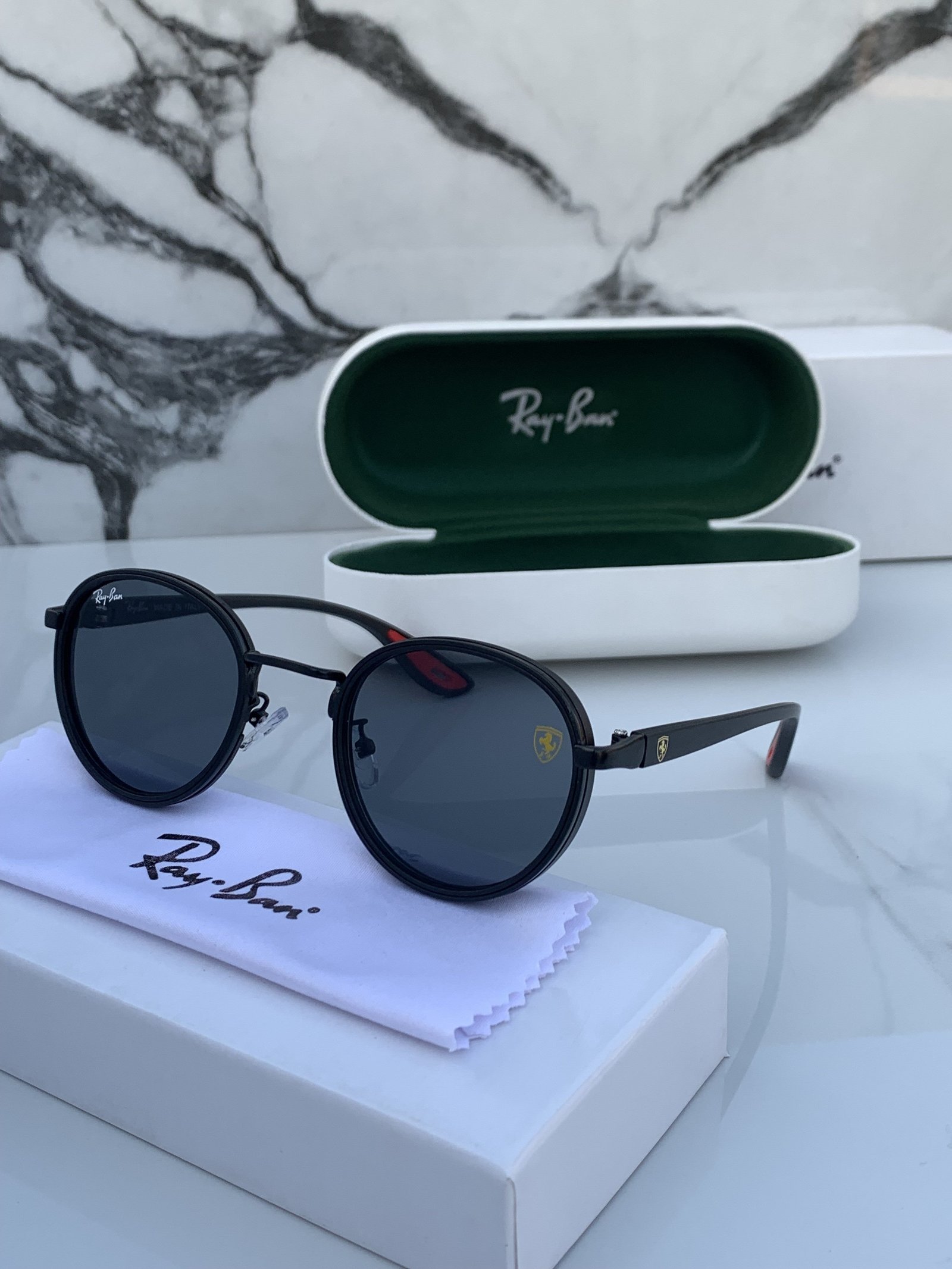 Branded  Rb Full Black Sunglasses (With Original Kit)