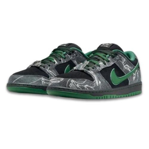 Nike SB Dunk Low There Skateboards
