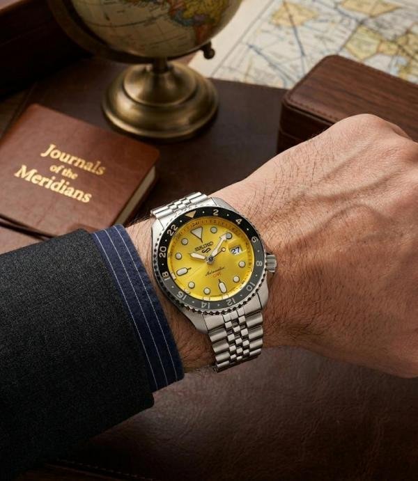 SEIKO 5 SPORTS GMT MOVEMENT